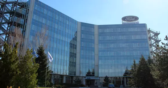 Ford: fabrica are nevoie de drumul expres Craiova-Pitești