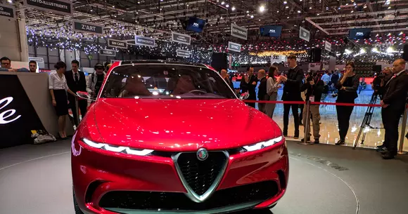 Alfa Romeo Tonale: primul hibrid plug-in al italienilor