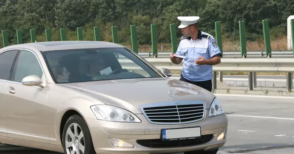 Parlamentarii vor să ne ajute să contestăm amenzile de circulație