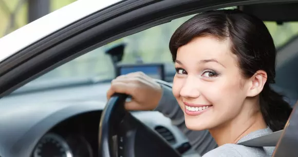 (P) Vrei să faci chestionare auto simplu și rapid? Intră pe e-drpciv.ro