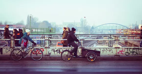 Românii și mersul pe bicicletă - De ce ne ferim să circulăm pe două roți?