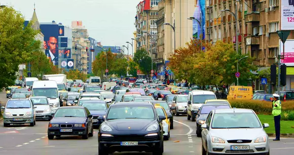 Schimbări majore în traficul din București - 62 de străzi vor deveni cu sens unic