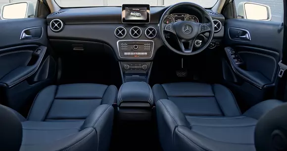 A câștigat un proces cu Mercedes, iar acum îi îndeamnă și pe alții să dea în judecată compania