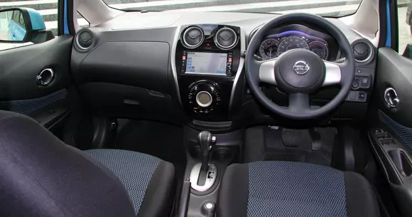 RAR anunță schimbări majore în cazul mașinilor cu volan pe dreapta