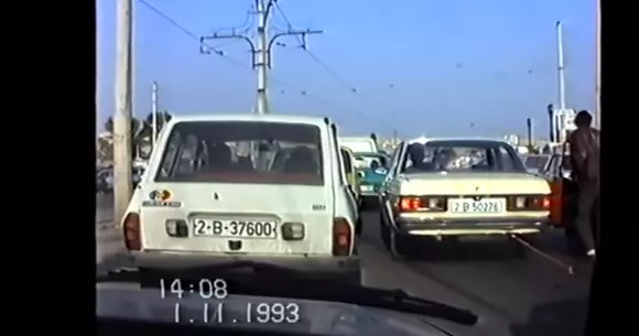 Călătorie virtuală în timp - Cum arăta o plimbare cu mașina prin București în 1993
