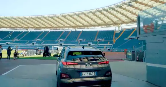 Hyundai și AS Roma au provocat un fan al echipei să dea gol în timpul unui meci