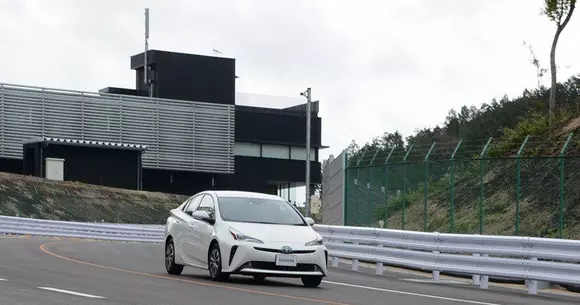 Cel mai nou circuit de testare Toyota este inspirat din Nürburgring