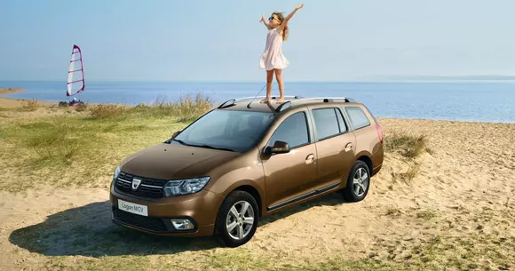Dacia doboară record după record. Are cele mai bune vânzări din ultimii 10 ani