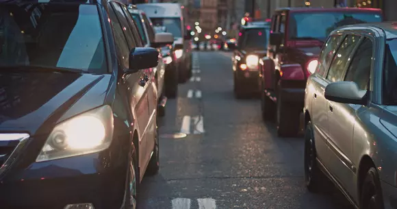 Se înnoiește parcul auto - Câte mașini noi au înmatriculat românii în luna aprilie