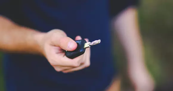 (P) Cum să alegeți o fimă de închirieri auto București?