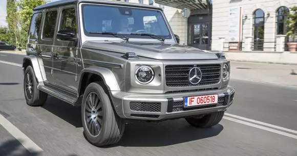 Mercedes-Benz G500 – Cu legenda 4x4 prin oraș
