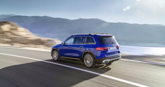 Noul Mercedes-Benz GLB - un SUV premium compact cu şapte locuri