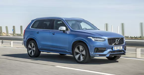 Volvo XC90 D5 AWD – Un suedez excentric