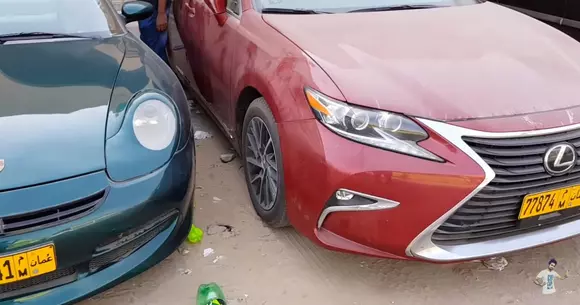 Cimitirul de supercaruri: Unde găsești modele Ferrari, Lamborghini sau Bentley uitate de lume