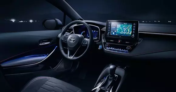 Noile modele Toyota vor trece automat în modul P (Parking), dacă șoferul uită