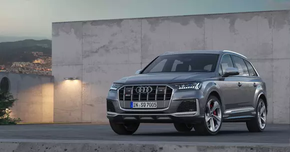 Audi SQ7 TDI facelift – goana după cuplu