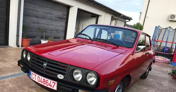 Iată cea mai scumpă Dacia second-hand din România. Merită?