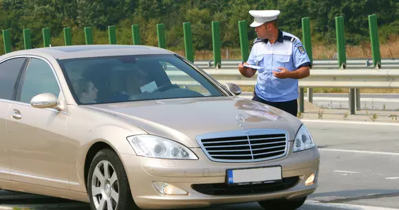 Vești proaste: de la 1 ianuarie 2020 amenzile cresc amețitor! Iată lista completă a majorărilor