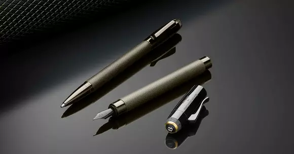 De centenarul companiei, Bentley a lansat un stilou care costă cât un Cielo