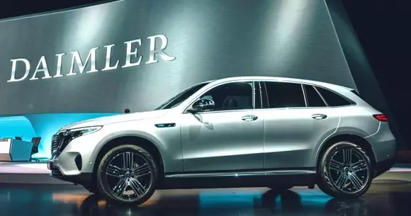 O firmă chineză a cumpărat 5% din acțiunile Daimler. Cum comentează analiștii