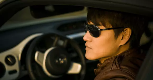 35% dintre liceeni au condus în București fără să aibă permis de conducere