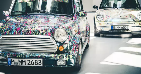 Mini sărbătorește 60 de ani de existență cu o „petrecere” întinsă pe întreg continentul