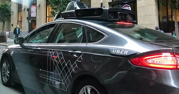 Șofer de Uber, arestat din cauza pasagerului pe care îl transporta. Ce a făcut clientul
