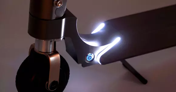 Hyundai a prezentat o trotinetă electrică pliabilă