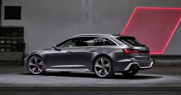Audi RS6 Avant: sistem mild hybrid şi motor V8 de 4,0 litri biturbo de 600 CP/800 Nm