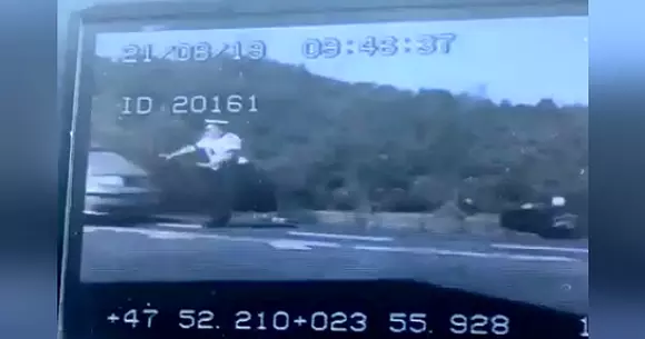 Polițist de la Rutieră, accidentat de un șofer băut care i-a ignorat semnalul de oprire