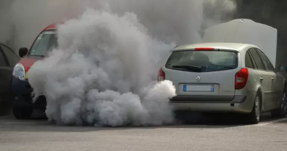 Firea prelungește programul pentru eliminarea din București a mașinilor poluante. Urmează etapa a doua