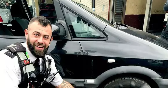 Poliţiştii au rămas mască atunci când au descoperit cum circula un şofer