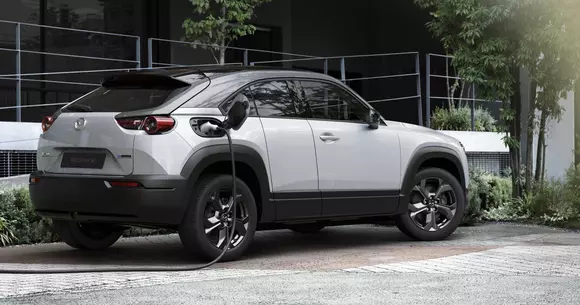 Mazda MX-30 - cât costă în România primul model electric al producătorului nipon