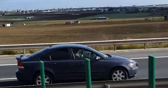 Mersul pe contrasens pe autostradă devine sport naţional în România (Video)