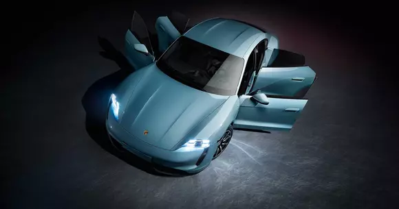 VIDEO: Prezentare Porsche Taycan 4S