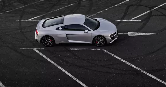 Noul Audi R8 V10 RWD - toate informaţiile
