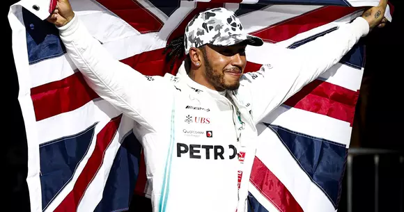 Lewis Hamilton (Mercedes) a câştigat al şaselea titlu de campion mondial de Formula 1
