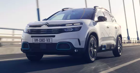 Noul Citroën C5 Aircross Hybrid, un SUV cu încărcare la priză și peste 200 CP