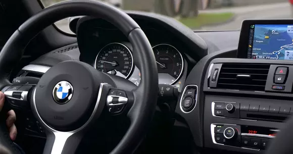 Samsarii se adaptează: VIN-ul la vedere devine capcană