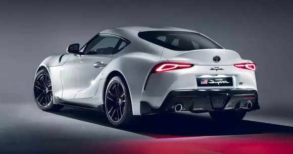 Toyota Supra, acum și în versiune cu motor de 2,0 litri și 258 CP!