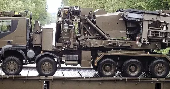 Armata Română cumpără 942 de camioane militare de la Iveco