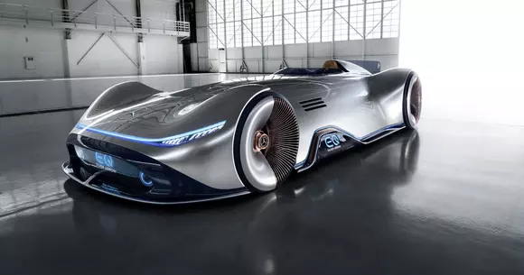 Mercedes-Benz Vision EQ Silver Arrow - inspiraţie din trecut pentru viitor