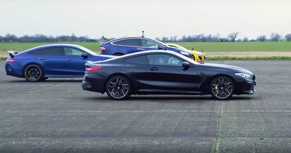 Drag race de neratat: reușește Tesla Model X să bată patru supercaruri? (VIDEO)