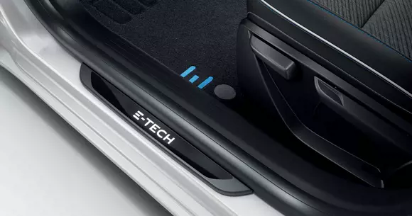 Noi modele hibride de la Renault: Clio E-Tech și Captur E-Tech