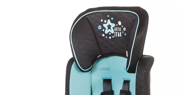 (P) Cum alegi scaunul auto pentru copii având în vedere siguranța, confortul și evitarea amenzilor