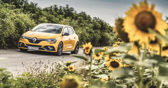 Renault Megane R.S. Trophy: Fabrica de popcorn