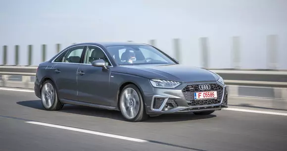 Audi A4 40 TDI: Cartea de vizită