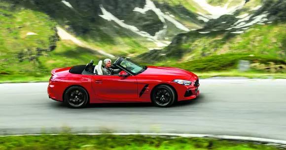 BMW Z4 sDrive30i: Esență recompusă