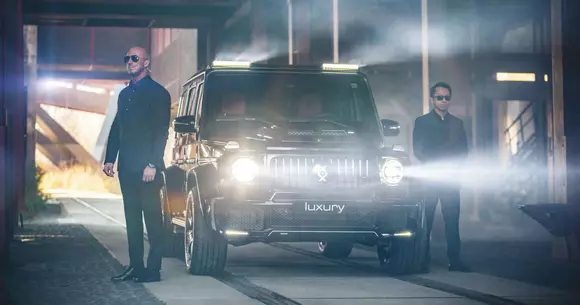 Invicto by Brabus: cum arată noua jucărie preferată a oligarhilor ruși. Are 800 CP!