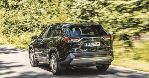 Noua Toyota RAV4 - test de consum în România